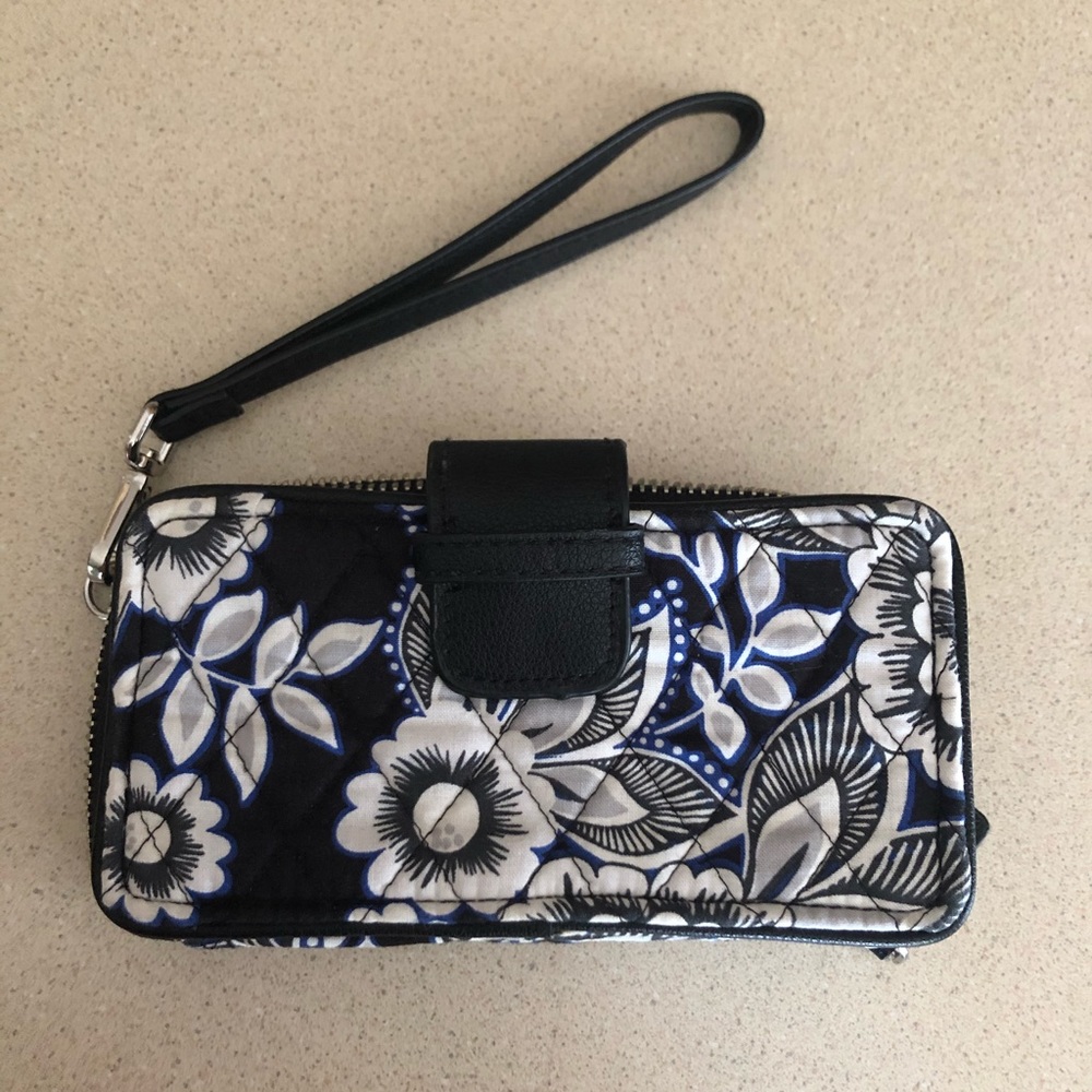 🖤Vera Bradley Wristlet Wallet 🖤 - Picture 1 of 13